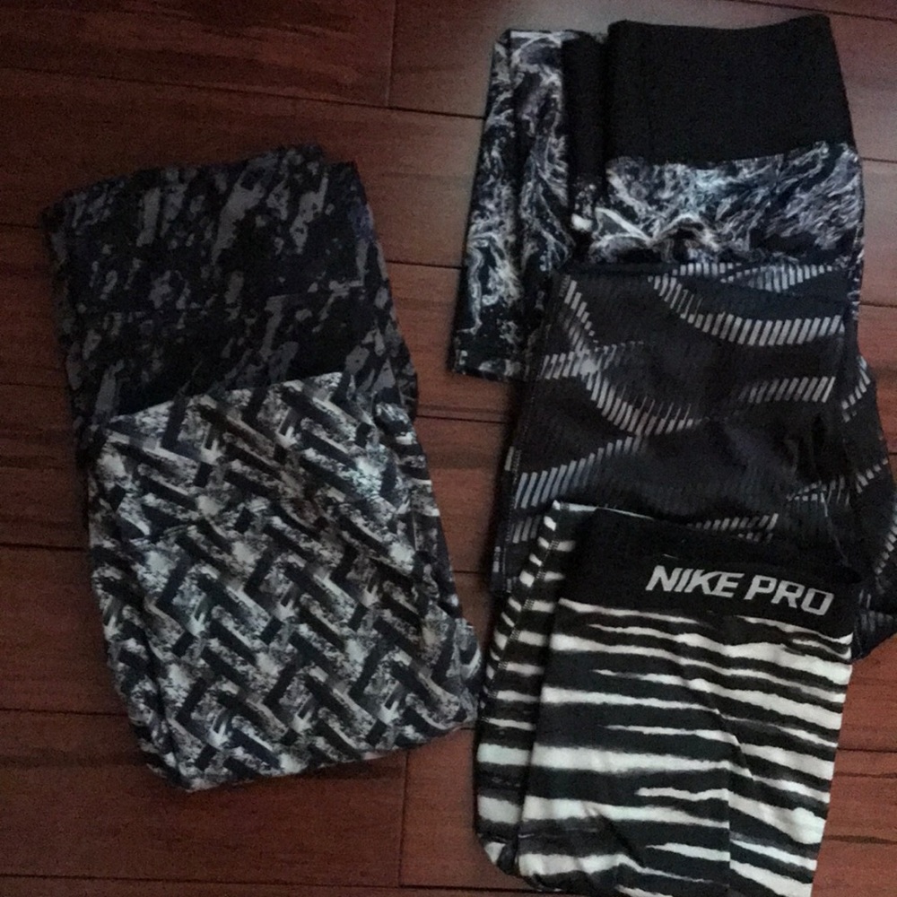 Capri workout pants!! 5 pair bundle!